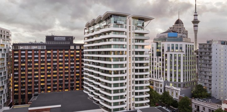 pullman-exterior-2