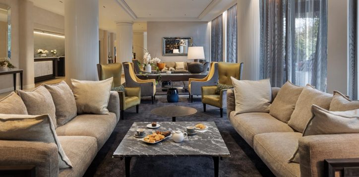 lobby-lounge-2-2