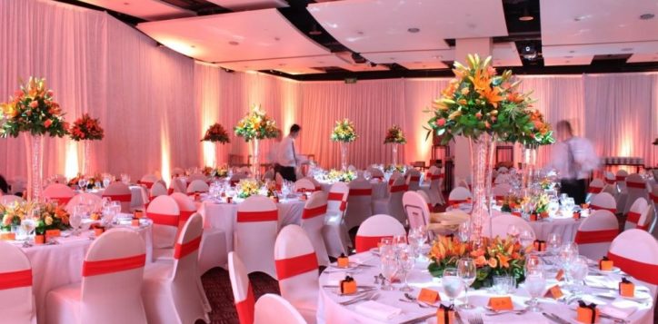 ballroom-organge-theme-normal-lighting-2-2