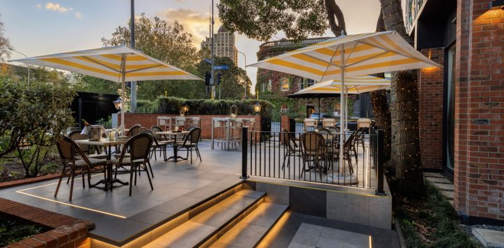 tapestry-bar-terrace-3