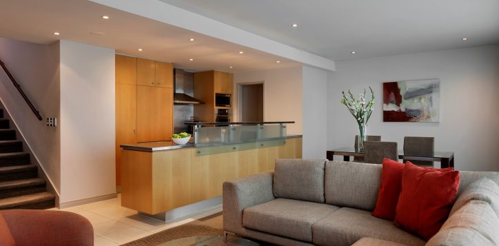 three-bedroom-apartment-lounge-pt1-2